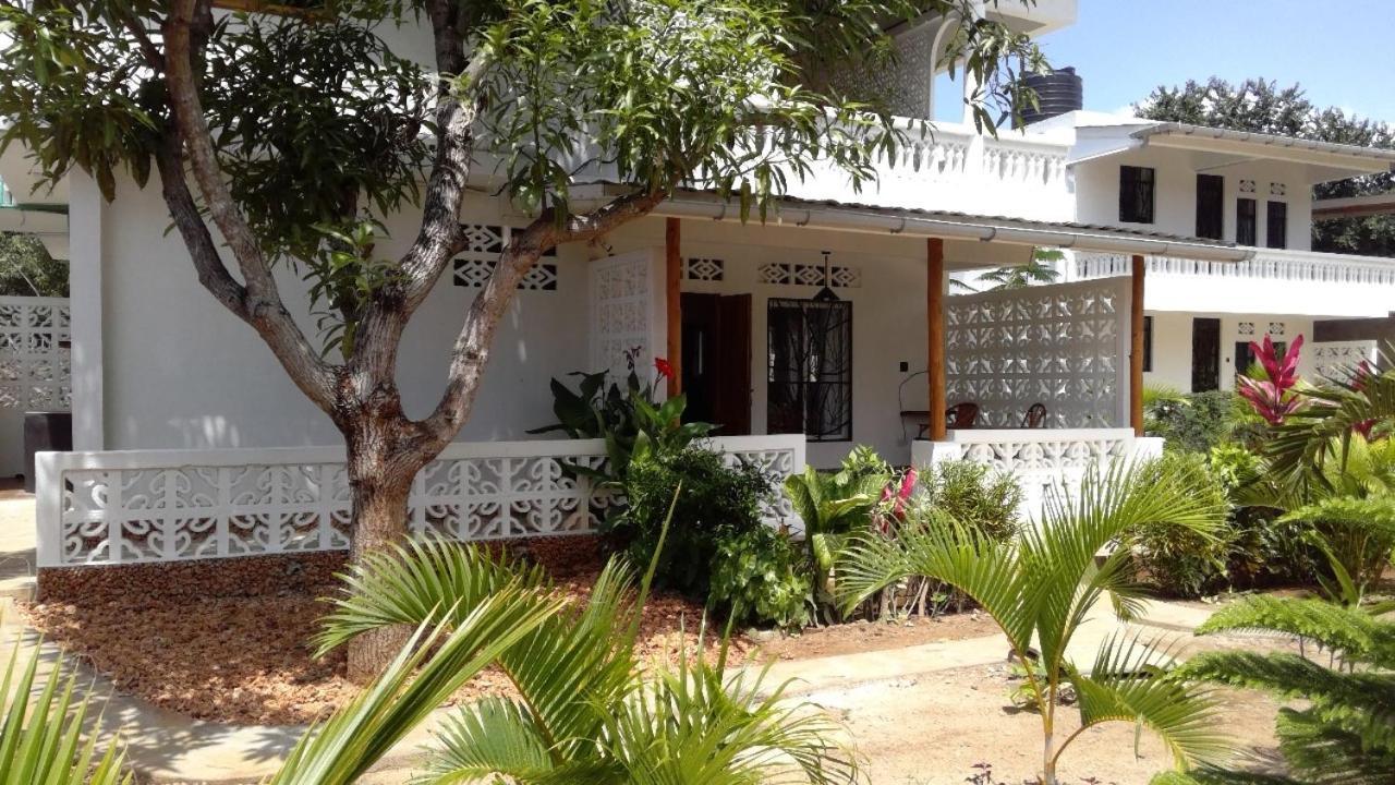 Diani Ke Villa Ukunda Exterior photo